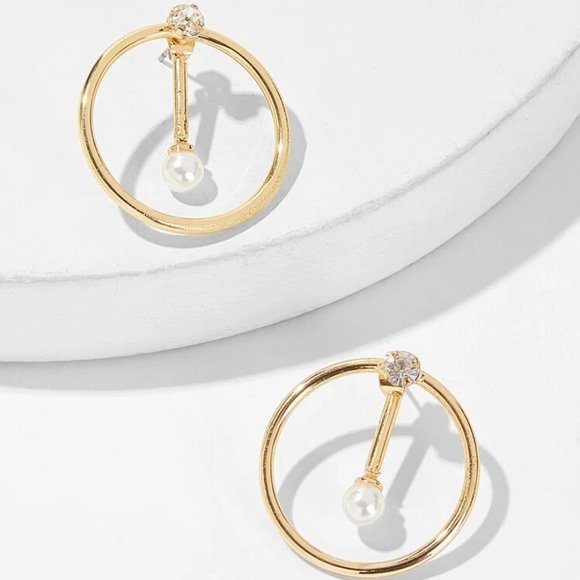 Gold abstract minimalist hoop earrings - Picture 4 of 5